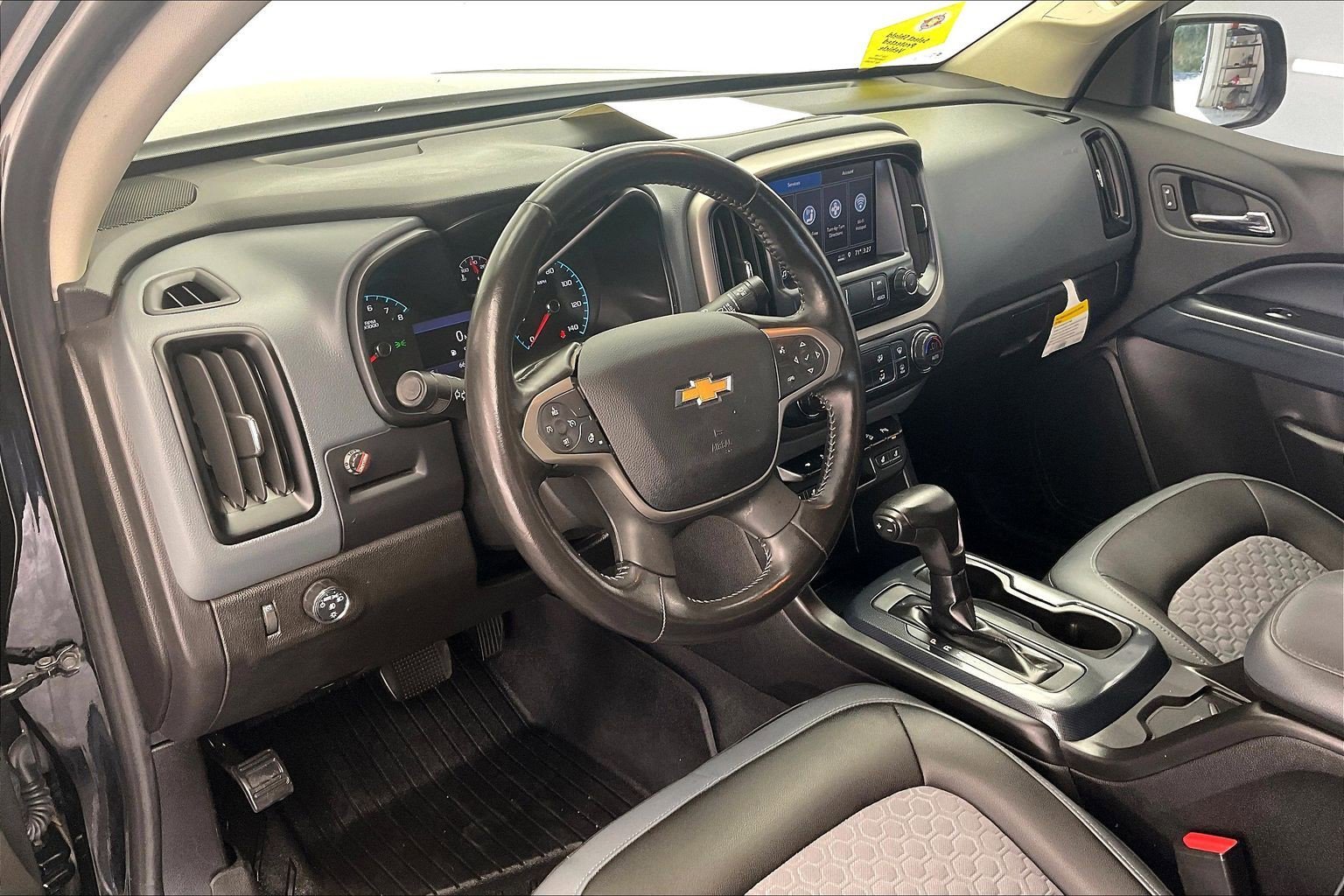 Used 2019 Black Chevrolet 2WD Z71 image 14