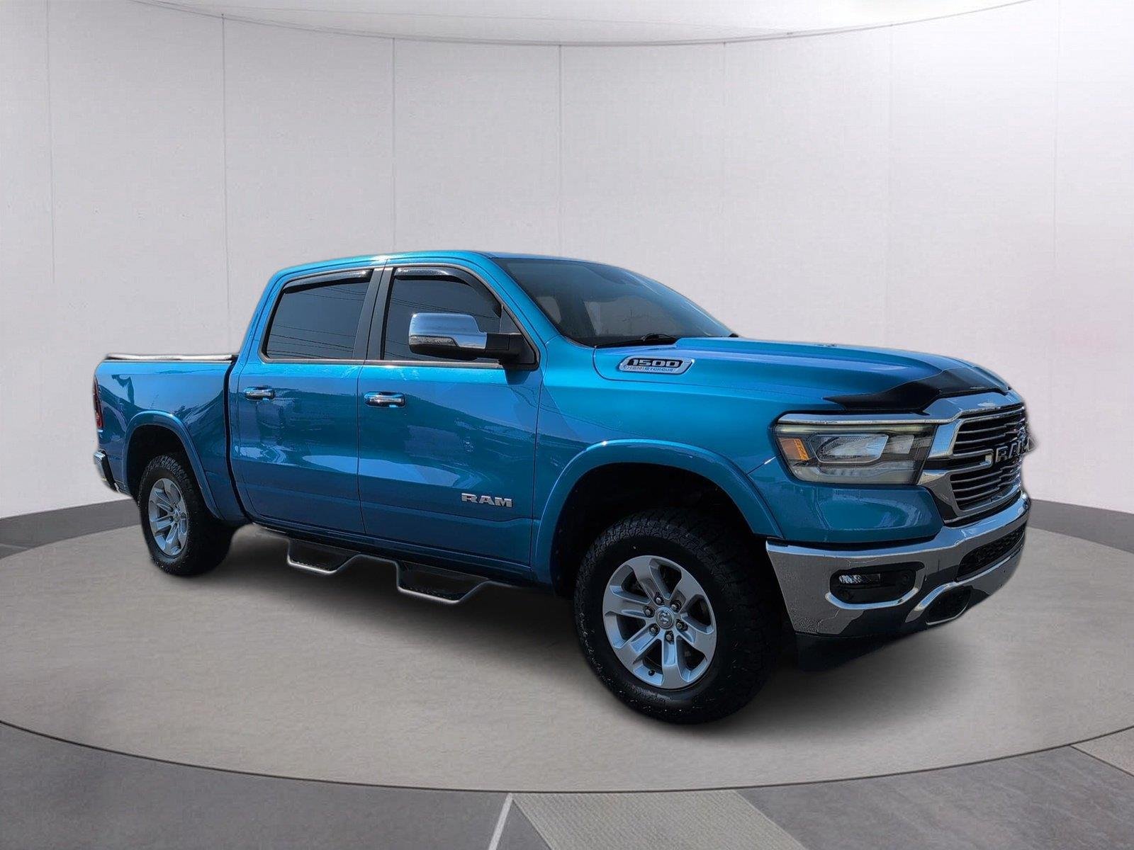 Used 2021 Hydro Blue Pearlcoat Ram Laramie image 7