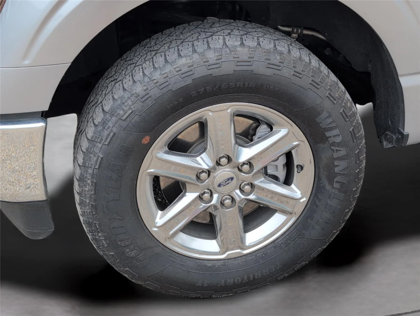 Used 2024 Iconic Silver Ford XLT image 33