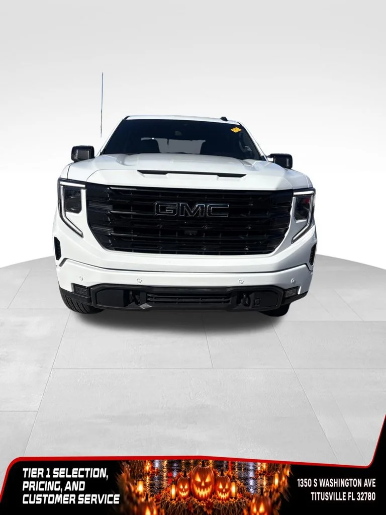 Used 2025 Summit White GMC Elevation image 2