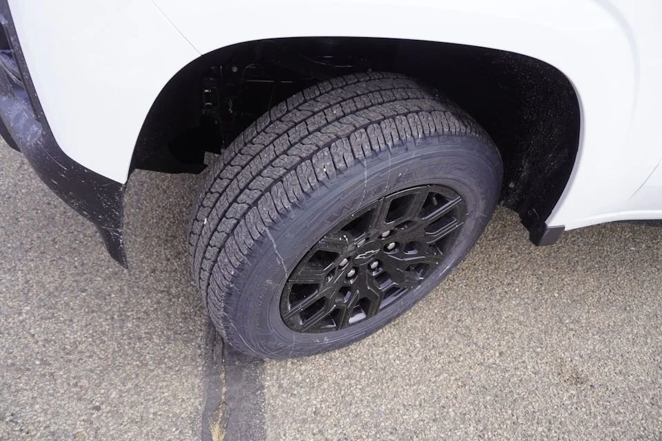 2025 Chevrolet Colorado Work Truck - Photo 9