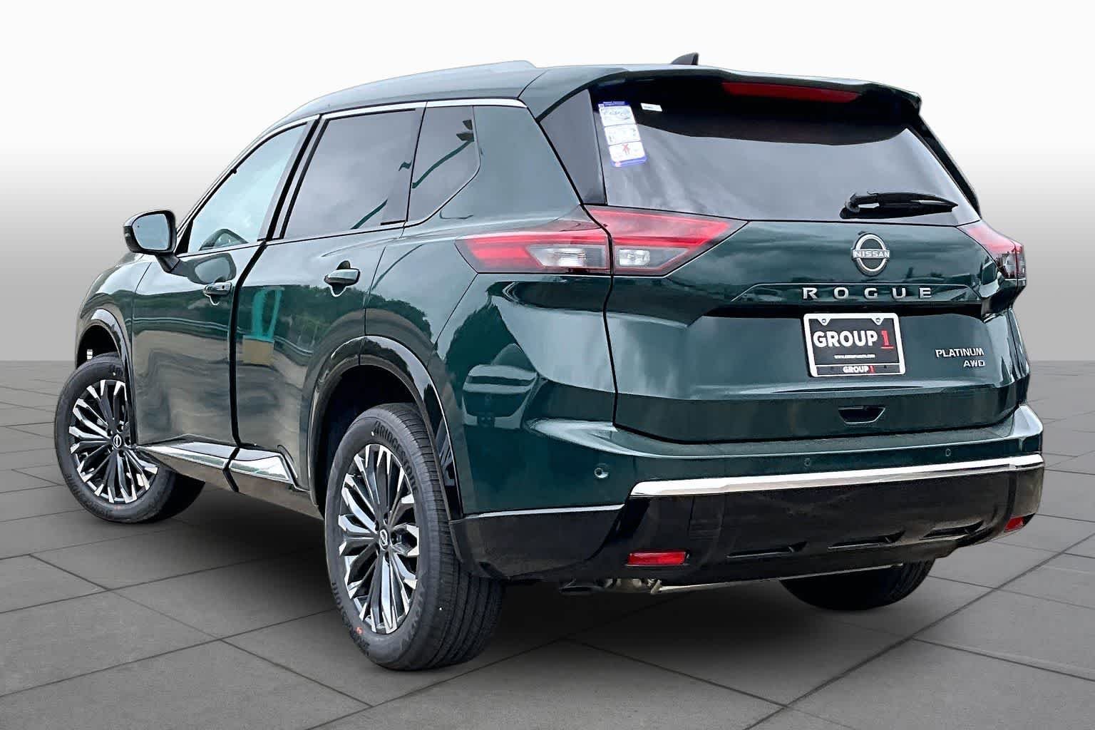 New 2026 Obsidian Green Nissan Platinum image 7