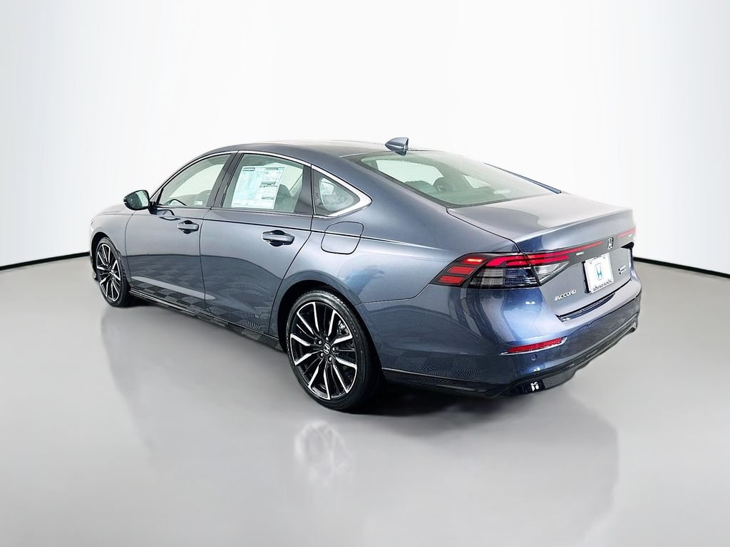 New 2026 Meteorite Gray Metallic Honda Touring Hybrid image 7