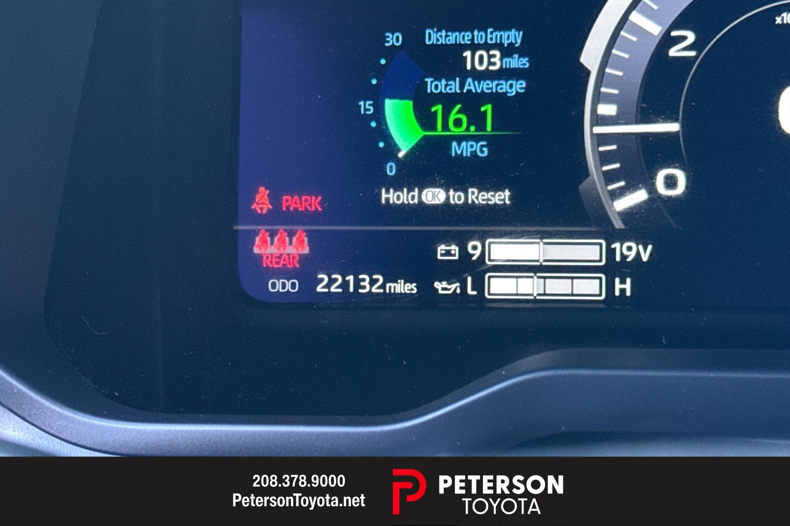 Used 2024 Silver Toyota Platinum image 23