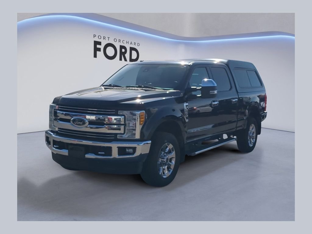 2017 Ford F-250 Lariat 4x4 Crew Cab 6-3/4' Box's photo