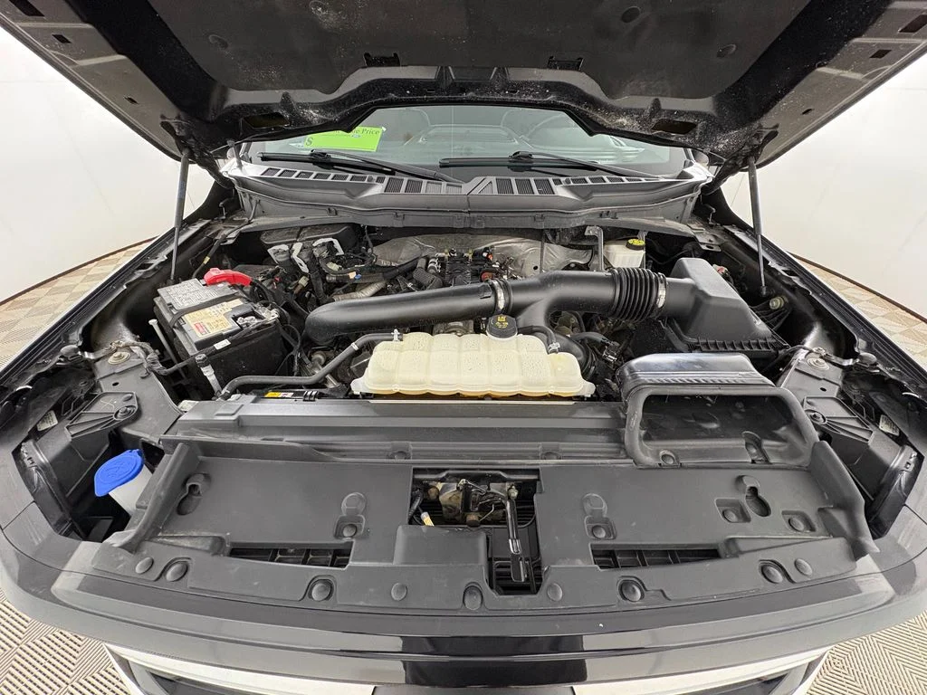 Certified Used 2024  Ford XLT image 32