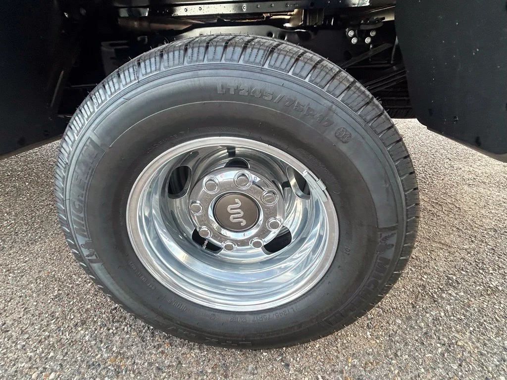 New 2027 Agate Black Metallic Ford F-350® King Ranch® image 9