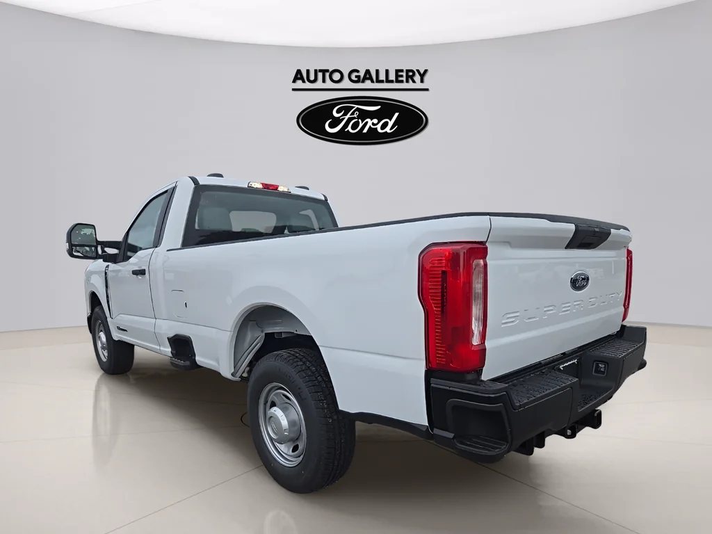 New 2026 Oxford White Ford F-250® XL image 7