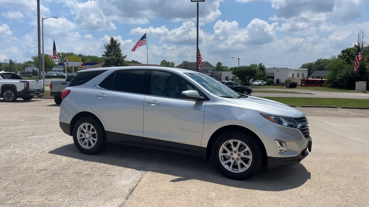 Used 2019 SILVER ICE METALLIC Chevrolet LT image 2