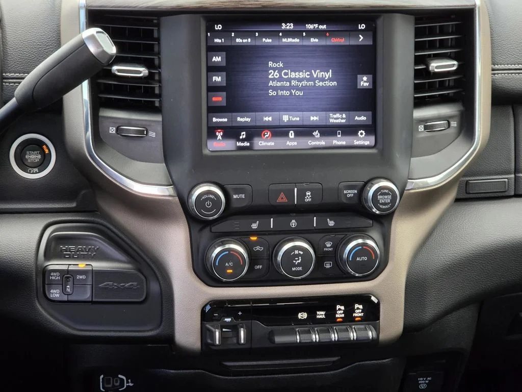 Used 2019 Black Ram Laramie image 26
