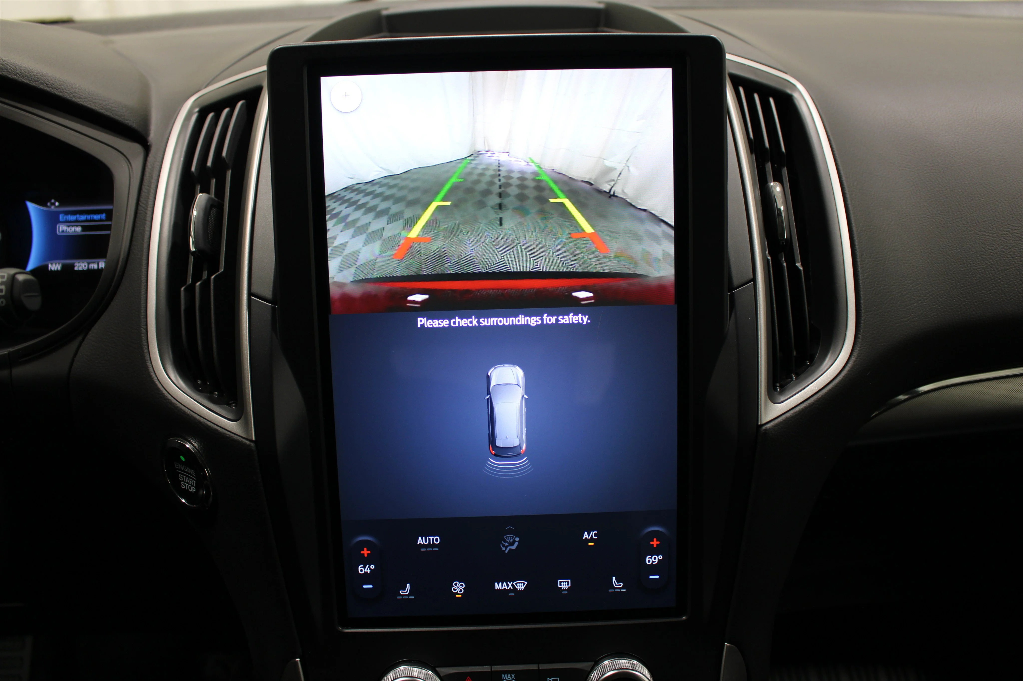 2024 Ford Edge SEL - Photo 16