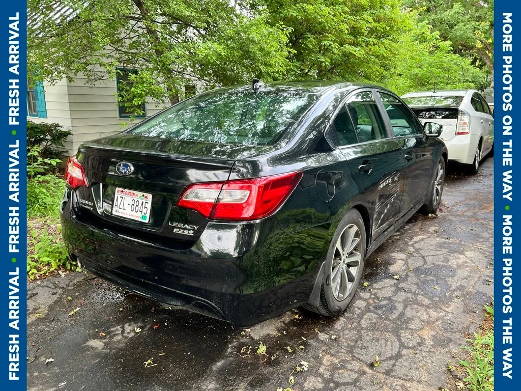 Used 2016 Black Subaru 2.5i image 2