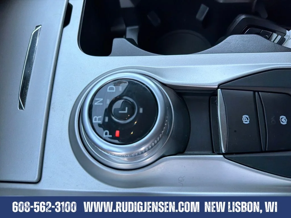 Used 2024 Blue Ford XLT image 23