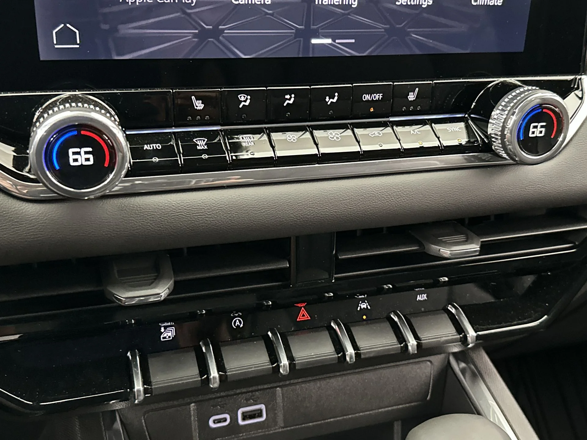 New 2026 Onyx Black GMC Elevation image 71