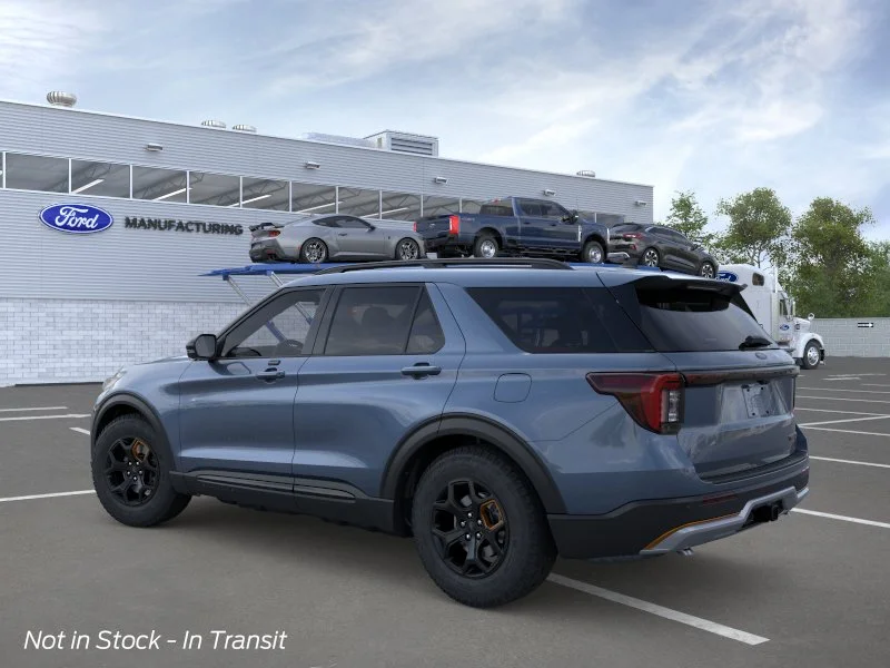 New 2026 Vapor Blue Metallic Ford Tremor® image 4