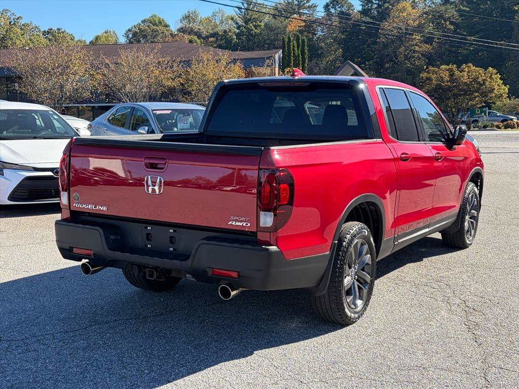 Used 2021 Radiant Red Metallic II Honda AWD SPORT image 27