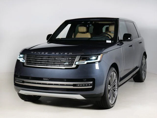 2026 Land Rover Range Rover 3.0 SE LWB 7's photo