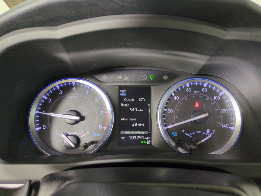 Used 2019 Blizzard Pearl Toyota Limited image 18