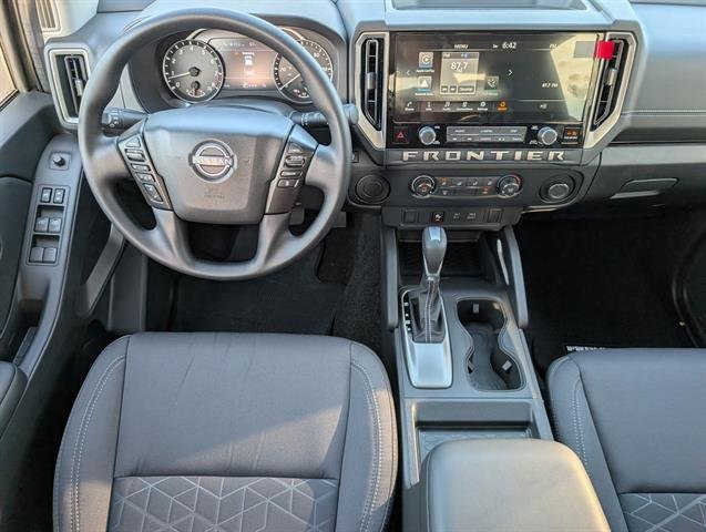 New 2026 Glacier White Nissan Crew Cab SV image 6