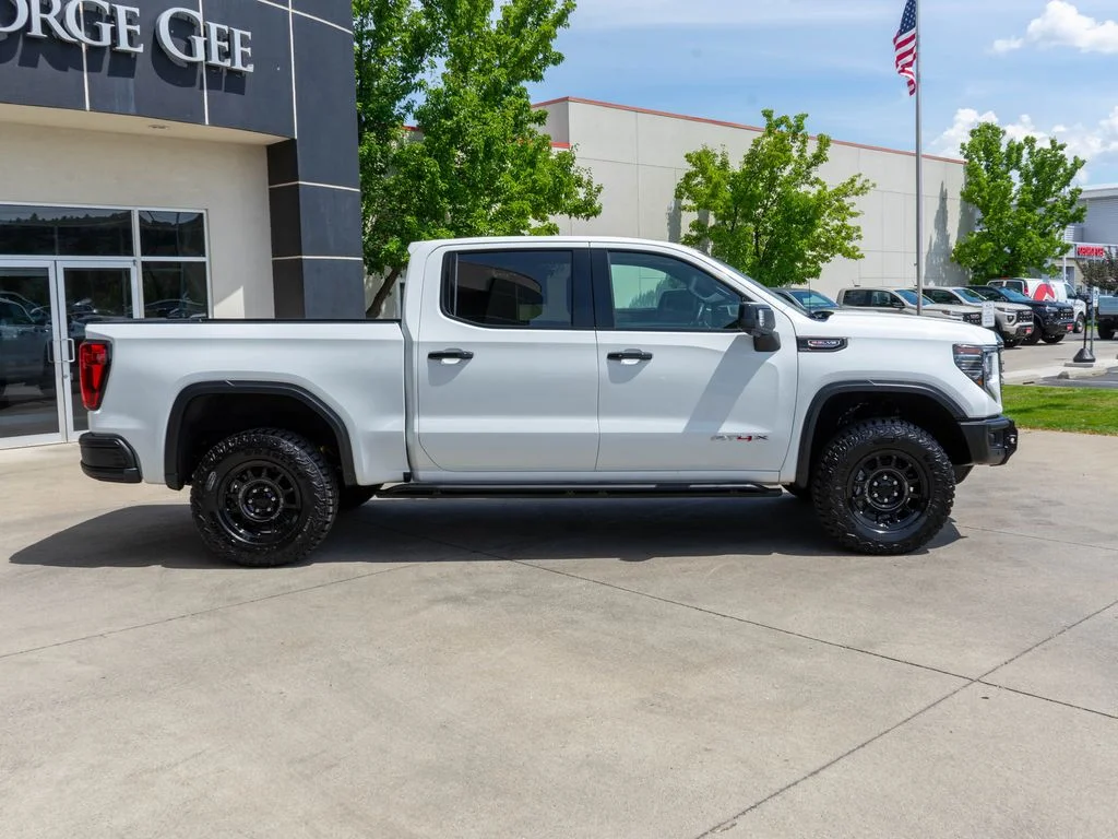 New 2026 Summit White GMC AT4X image 49