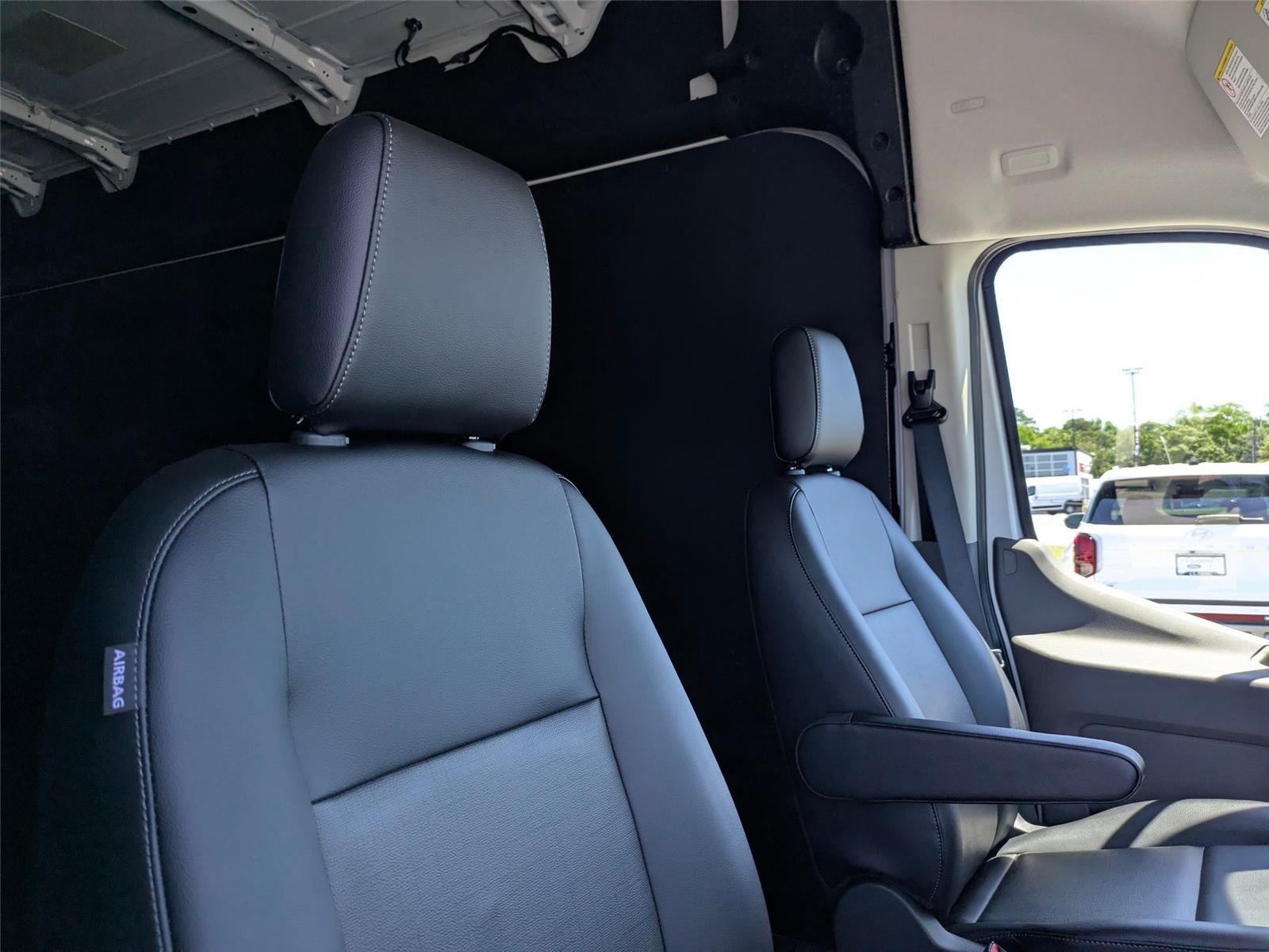 New 2026 Oxford White Ford Cargo Van image 27