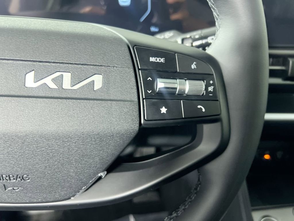 New 2026 Wolf Gray Kia SX Prestige image 18