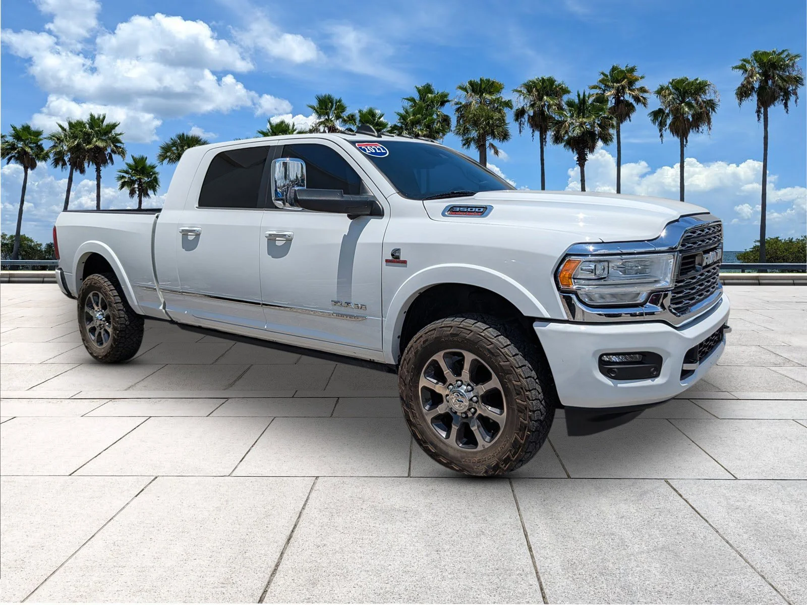 2022 RAM 3500 Limited 4X4 Mega Cab's photo