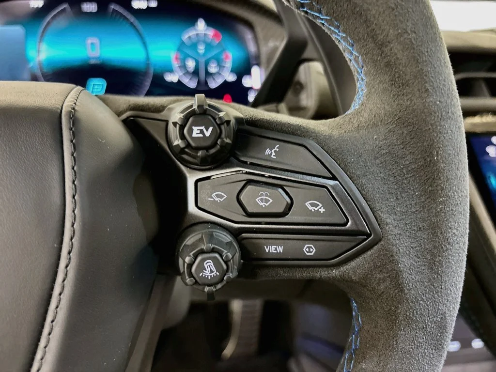 New 2026 Silver Lamborghini  image 24