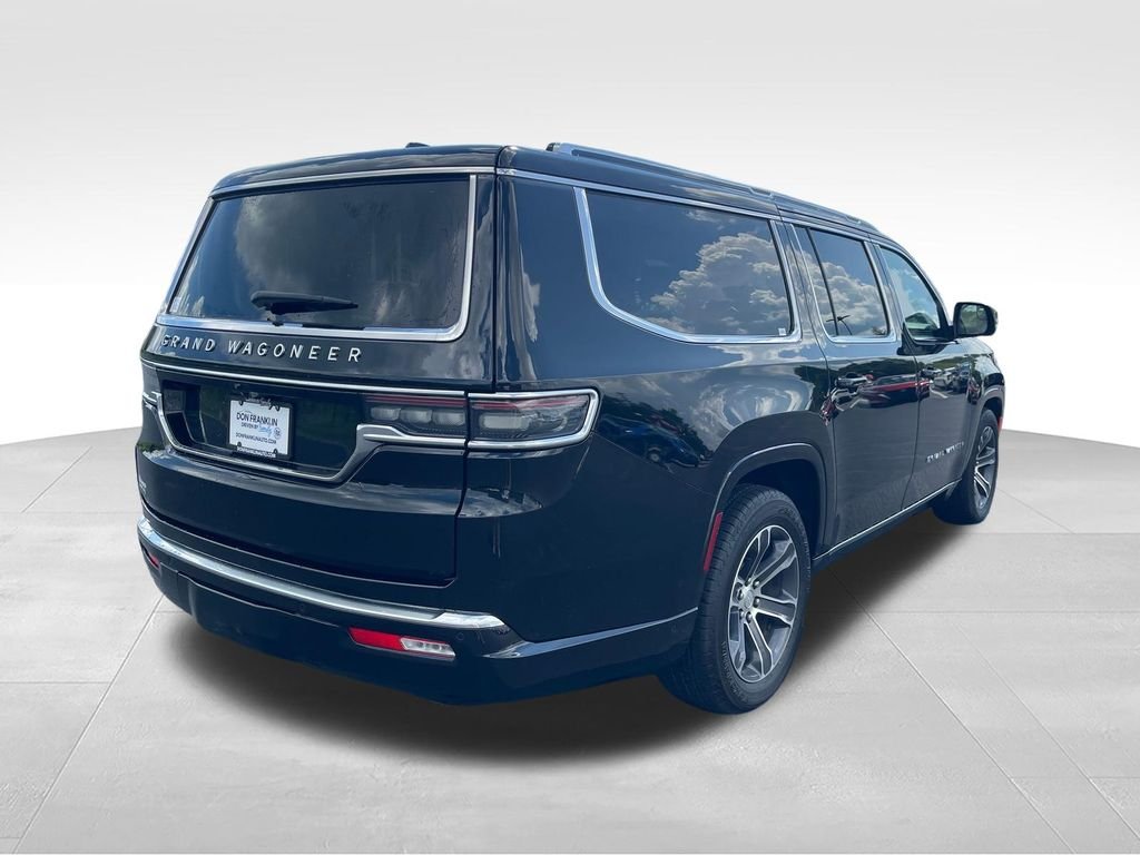 Used 2024 Black Jeep Base image 5
