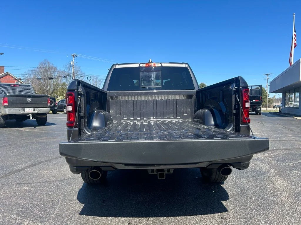 New 2026 Granite Crystal Metallic Clear-Coat Exterior Paint RAM Big Horn/Lone Star image 10