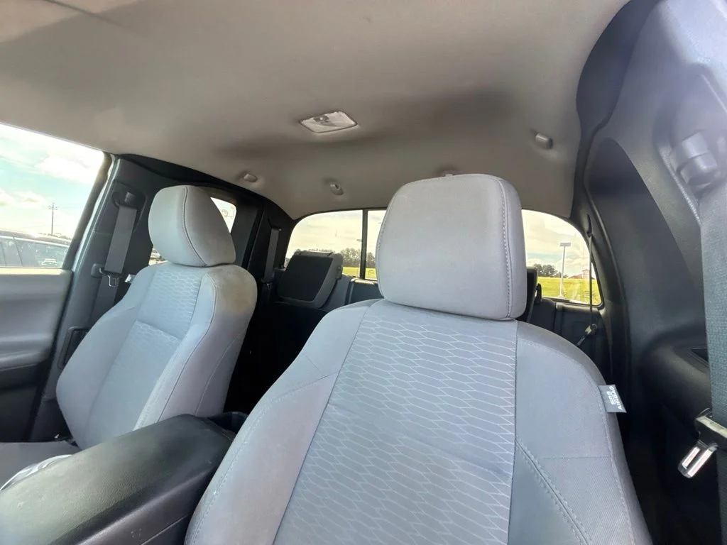 Used 2017 Silver Toyota SR image 3