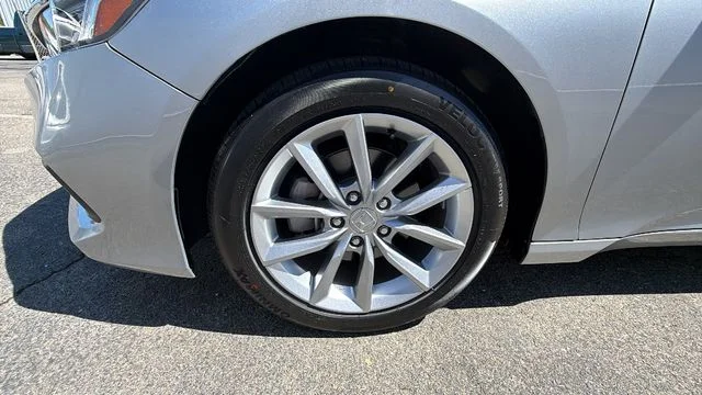 Used 2021 Silver Honda LX image 10