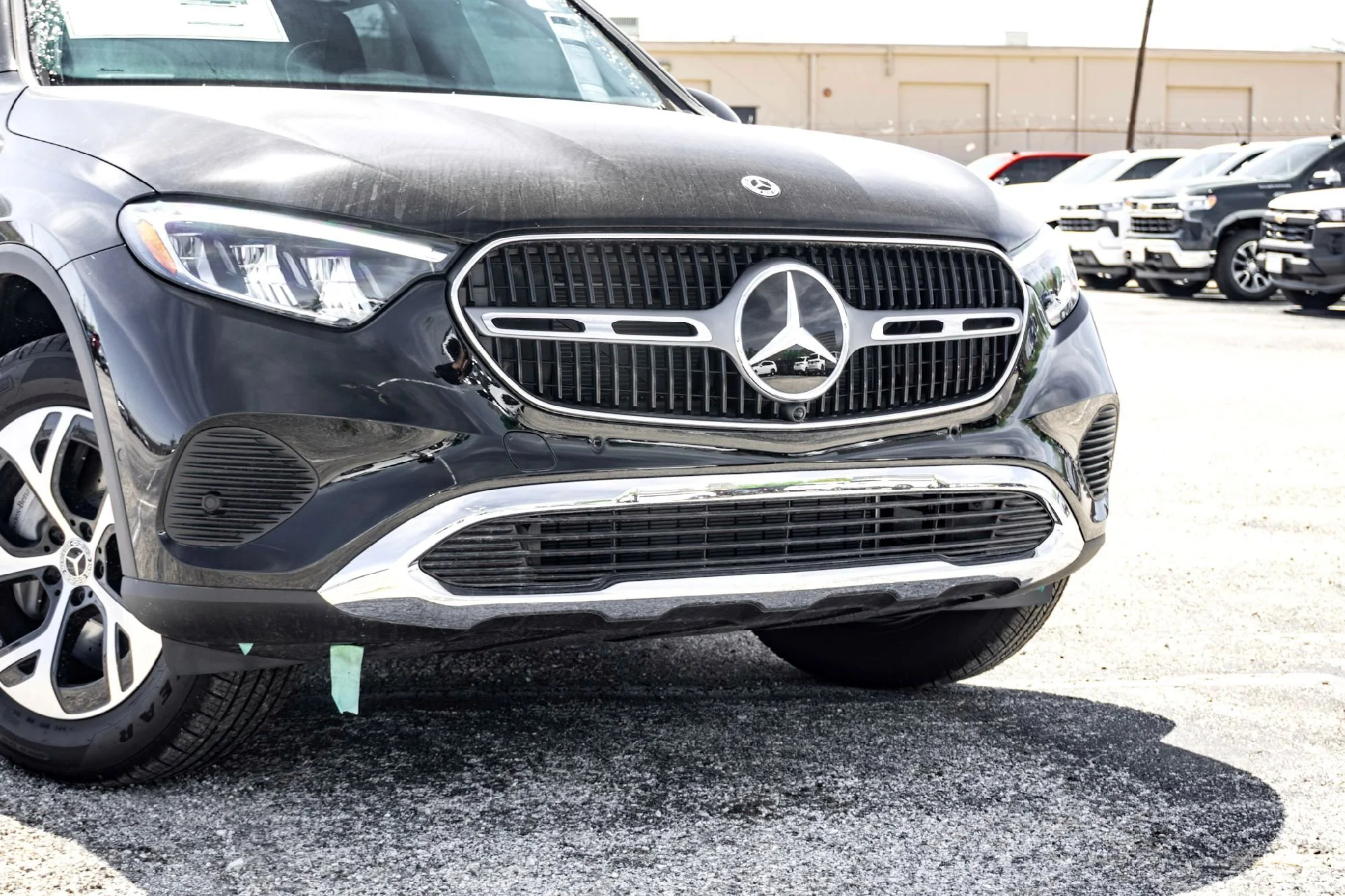 New 2025 Black Mercedes-Benz GLC 350e image 3