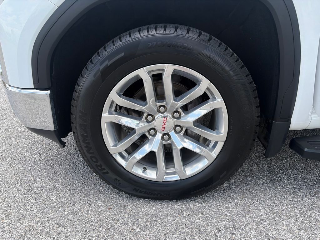 Used 2019 White GMC SLT image 27