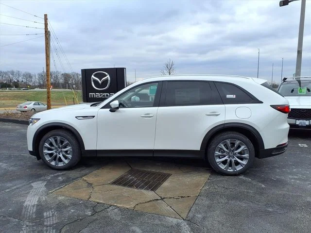 2026 Mazda CX-90 Preferred Package - Photo 10