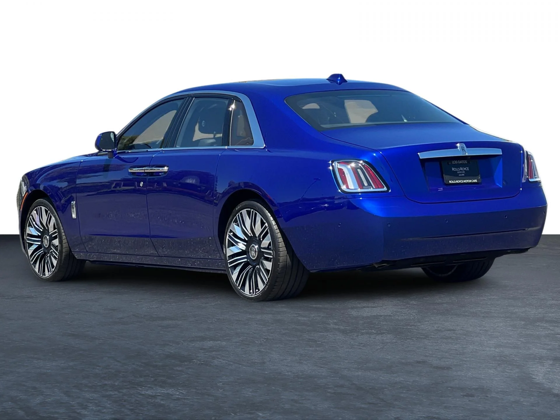 Certified Used 2026 Blue Rolls-Royce  image 7