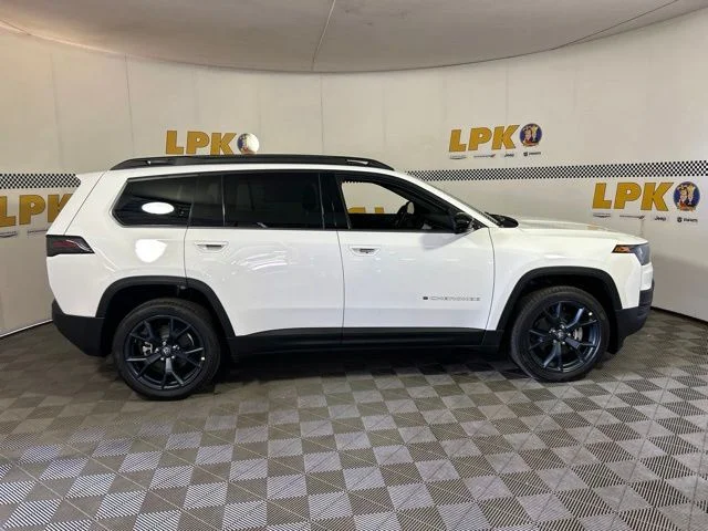 New 2026 Bright White Clear-Coat Exterior Paint Jeep 85th Anniversary image 2