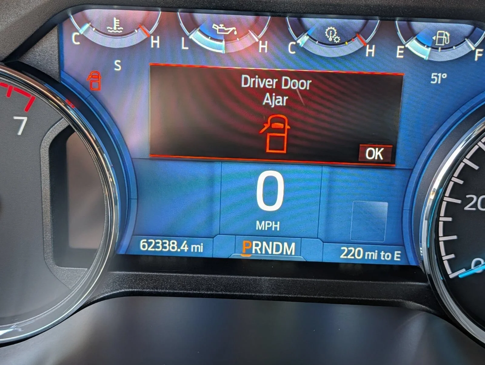 Used 2022 Silver Ford XLT image 32