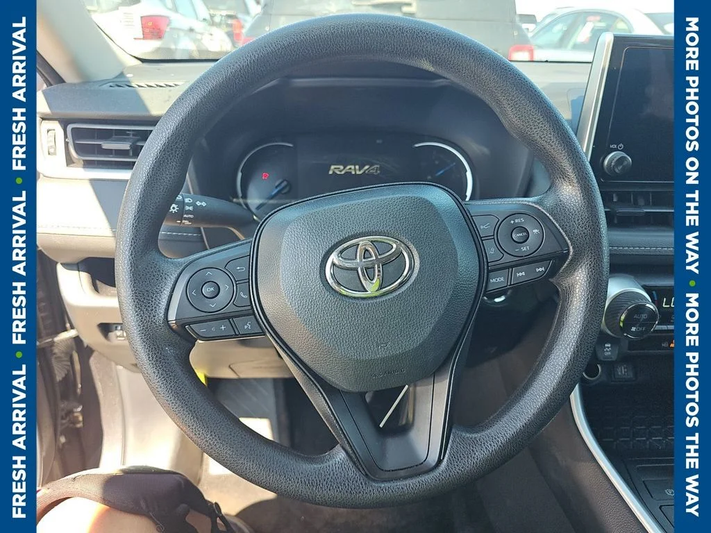Used 2025 Gray Toyota XLE image 7
