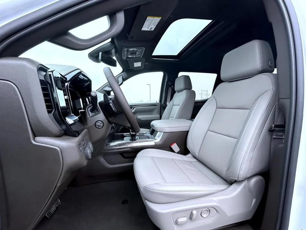 New 2026 Polar White Tricoat Chevrolet LTZ image 10