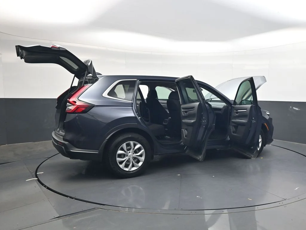 Used 2025 Meteorite Gray Metallic Honda LX image 49