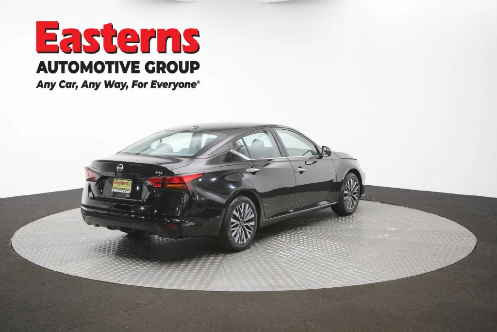 Used 2024 Black Nissan 2.5 SV image 36