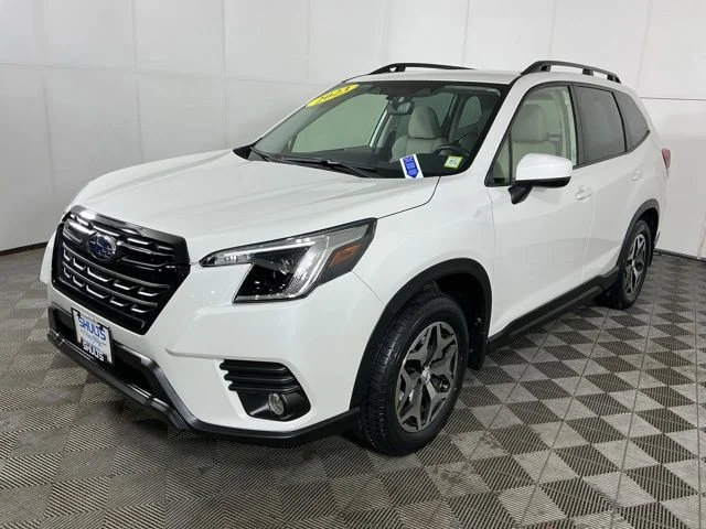 Used 2023 White Subaru Premium image 3