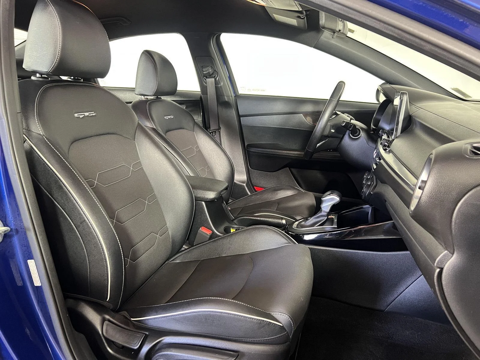 Used 2020 Bl Kia GT-Line image 21