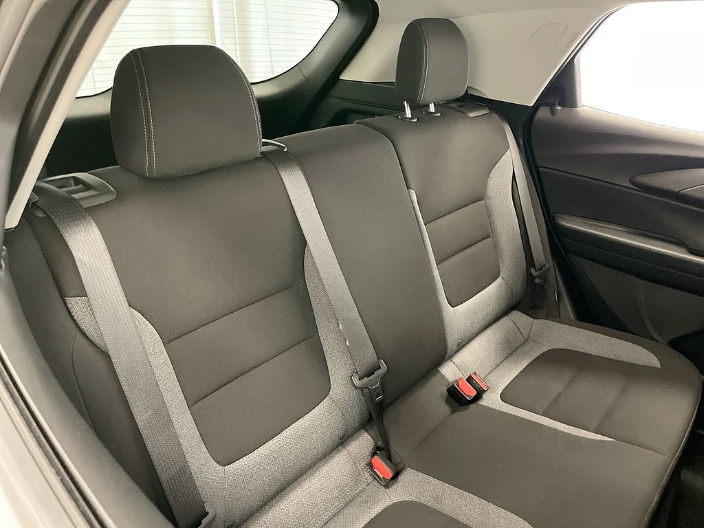 Used 2023 Sterling Gray Metallic Chevrolet LT image 25