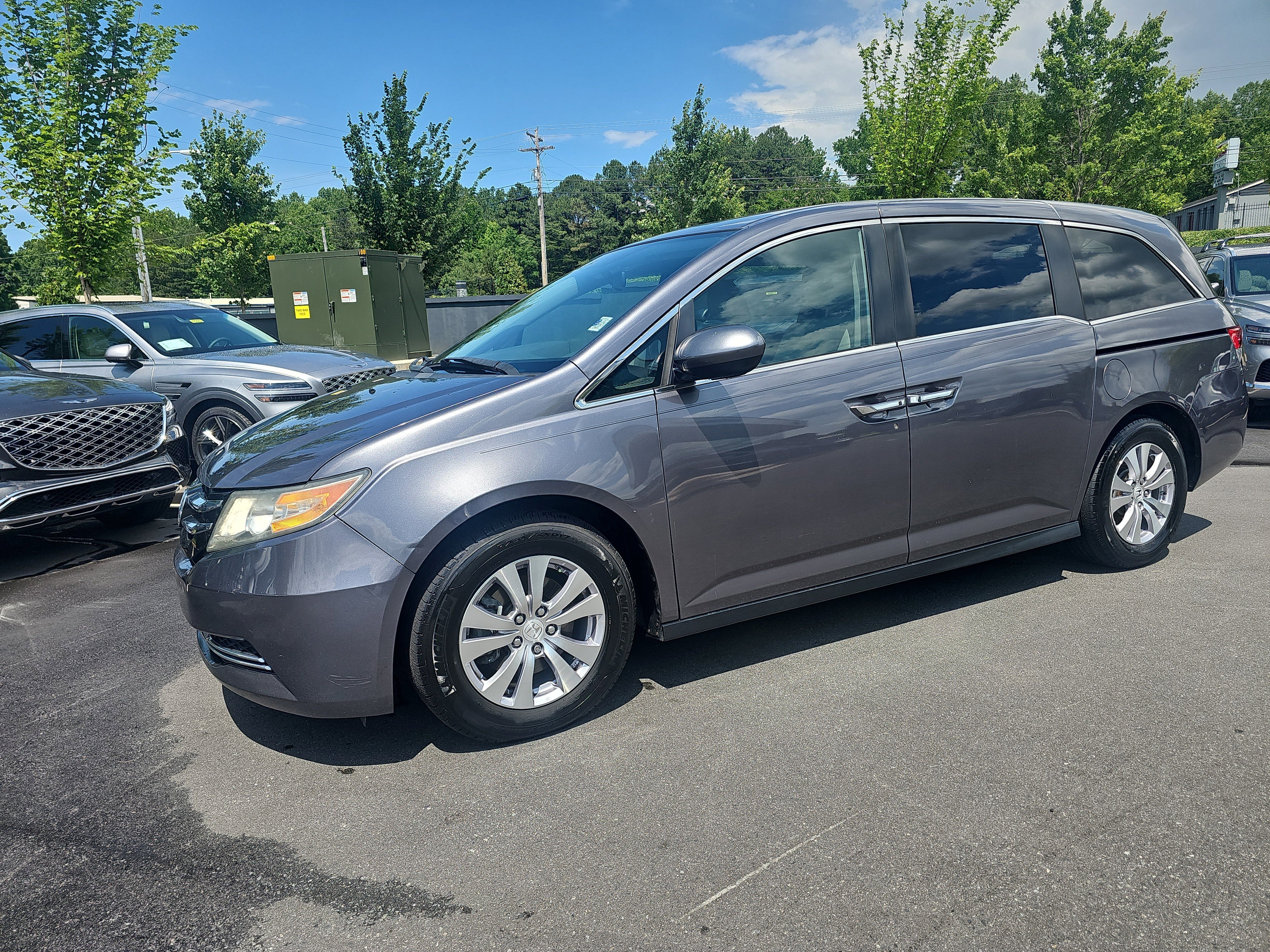 2015 Honda Odyssey EX-L with DVD Rear Entertainment System's photo