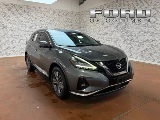 Used 2020 Gray Nissan Platinum image 1