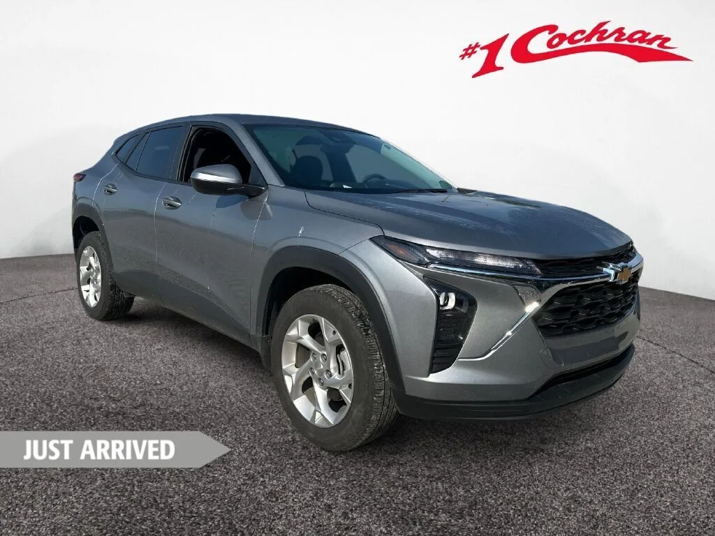 2025 Chevrolet Trax LS - Photo 1