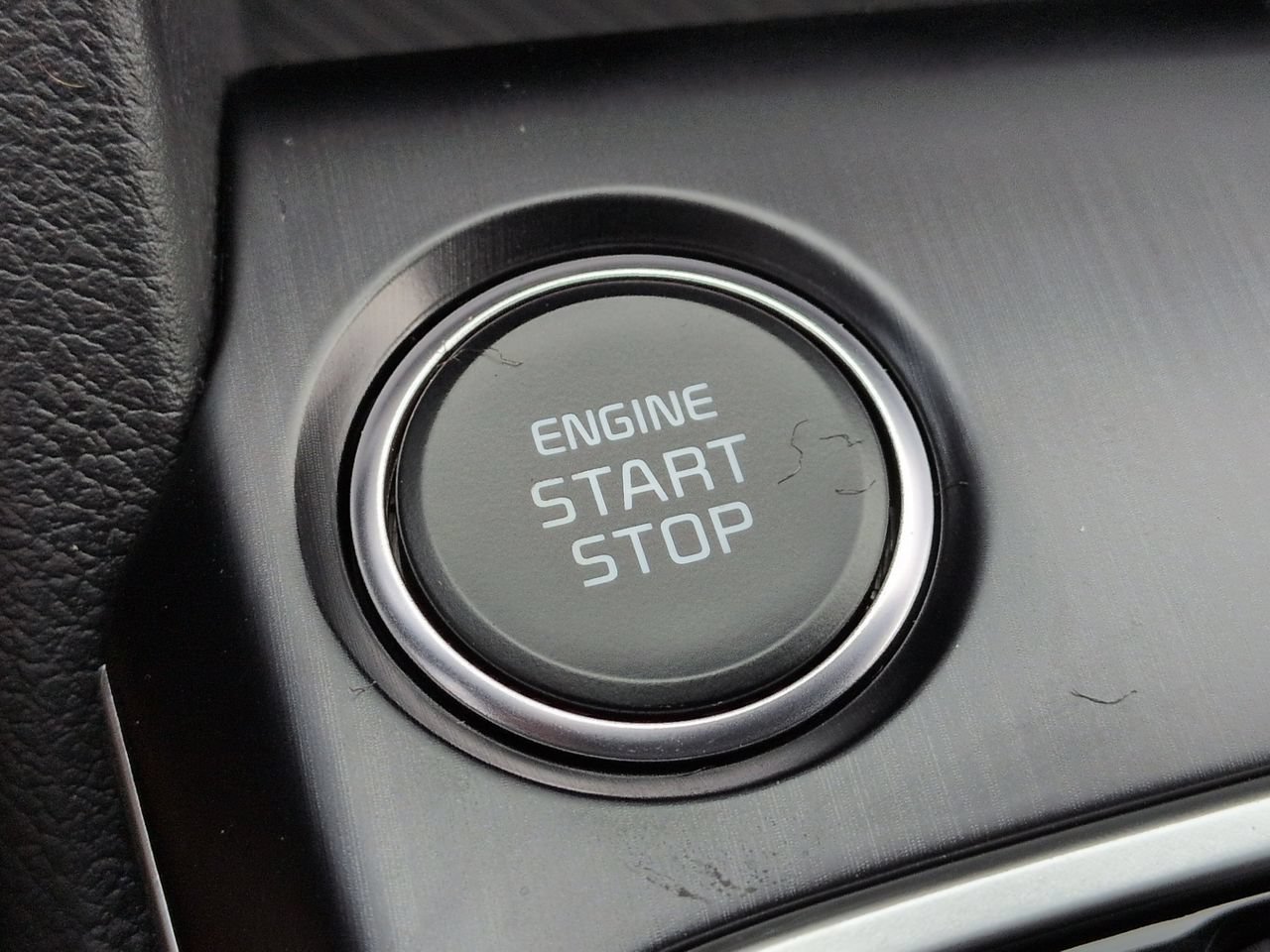 New 2027 Fusion Black Kia LX image 28