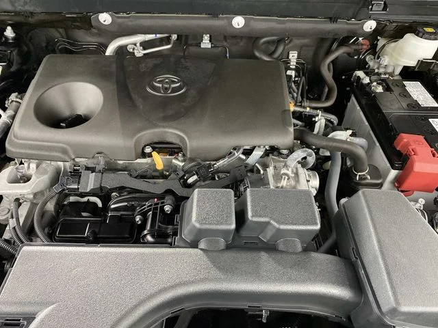 Used 2025 Black Toyota XLE image 32